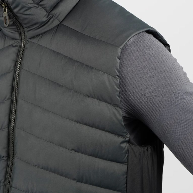 Pánské Zateplené Vesty Salomon Essential Xwarm Down Černé | CZ 31HZVPD